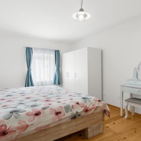 Holiday Home Lino ดายลา ภายนอก รูปภาพ