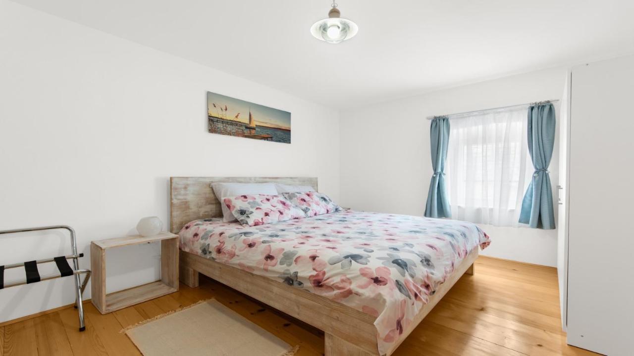 Holiday Home Lino ดายลา ภายนอก รูปภาพ