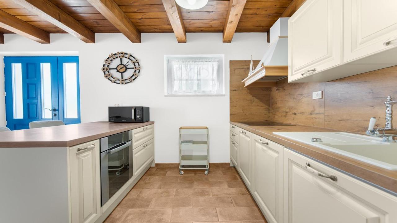 Holiday Home Lino ดายลา ภายนอก รูปภาพ