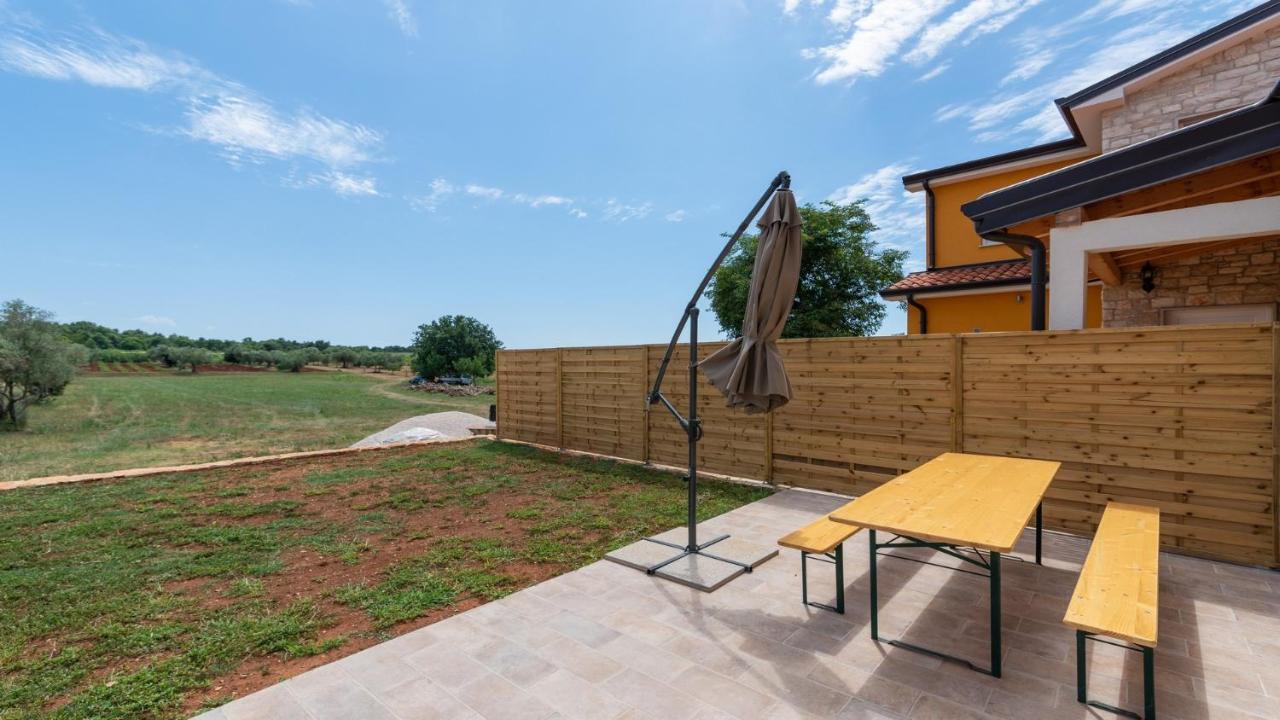 Holiday Home Lino ดายลา ภายนอก รูปภาพ